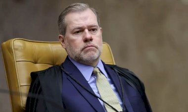 A pressão funcionou: Dias Toffoli deixa a relatoria do caso Banco Master após revelações da Polícia Federal